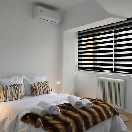 Point 卡斯托里亚